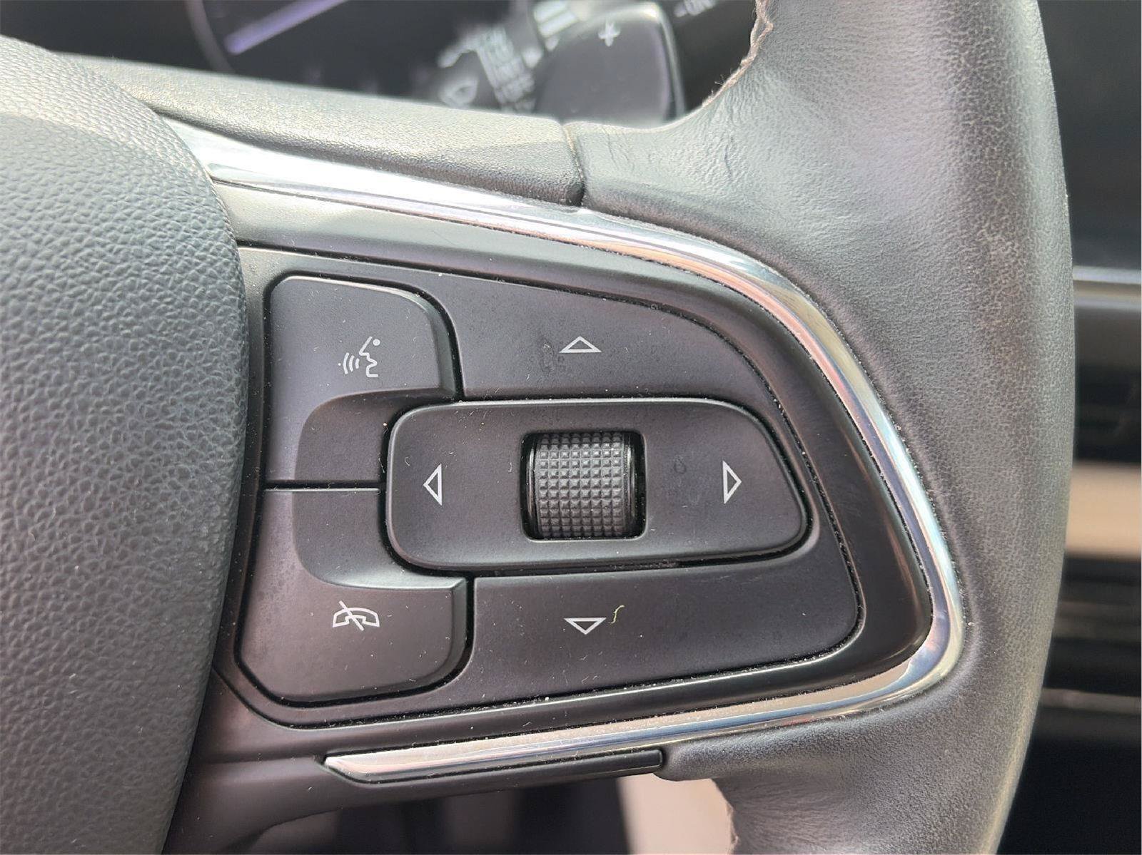 Certified 2023 Buick Envision Essence AWD/4WD image 31