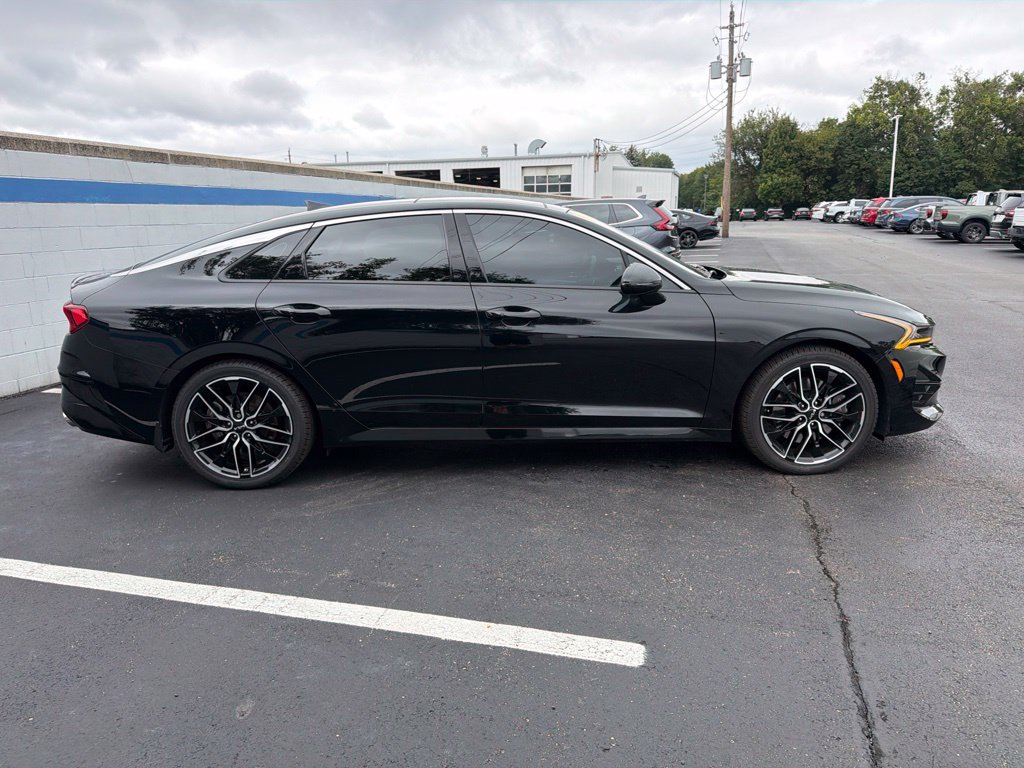 Used 2023 Kia K5 GT FWD image 6
