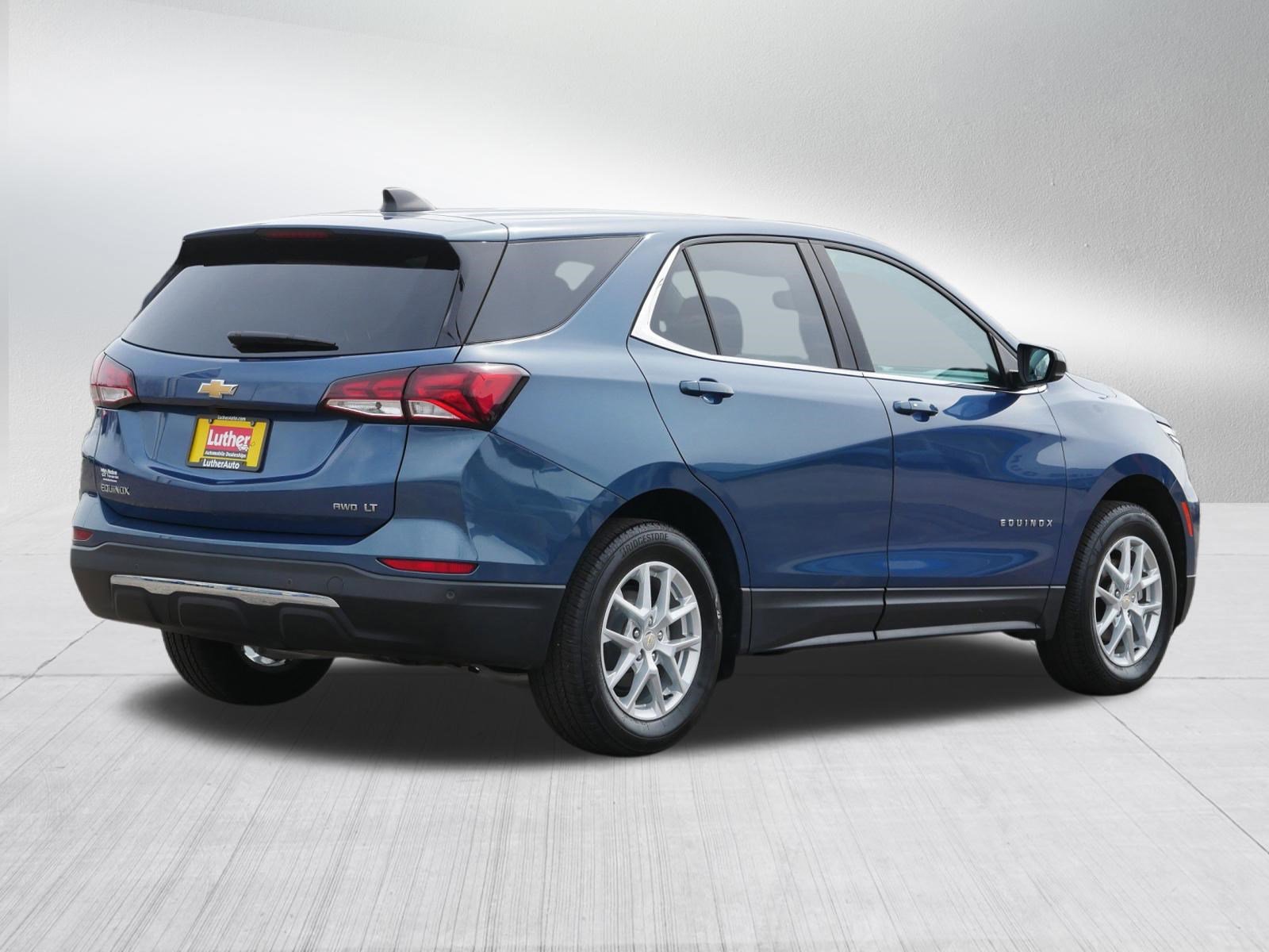 Used 2024 Chevrolet Equinox LT w/ LPO, Floor Liner Package AWD/4WD image 7