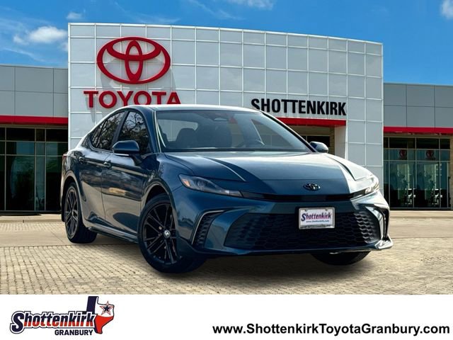 New 2026 Toyota Camry SE image 1