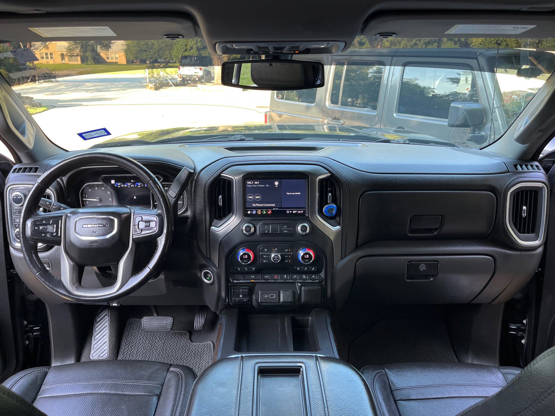 Used 2021 GMC Sierra 1500 Denali w/ Denali Premium Package image 19