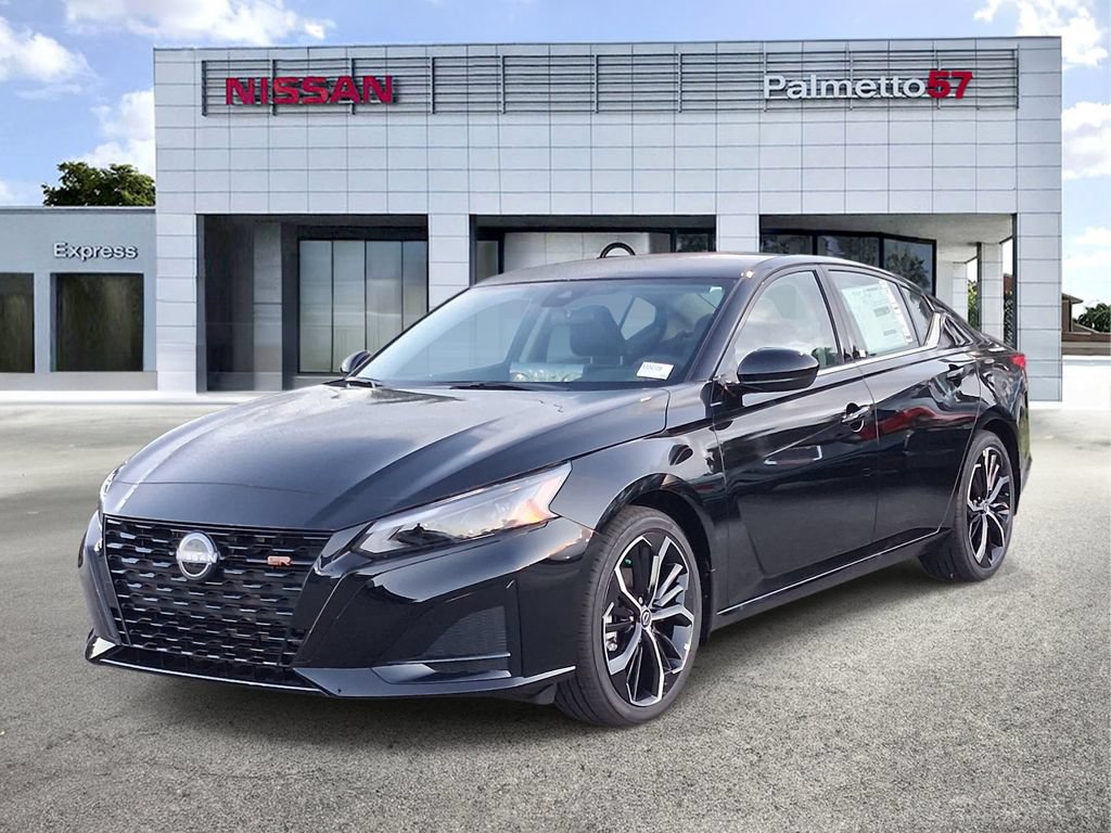 New 2026 Nissan Altima 2.5 SR FWD image 3