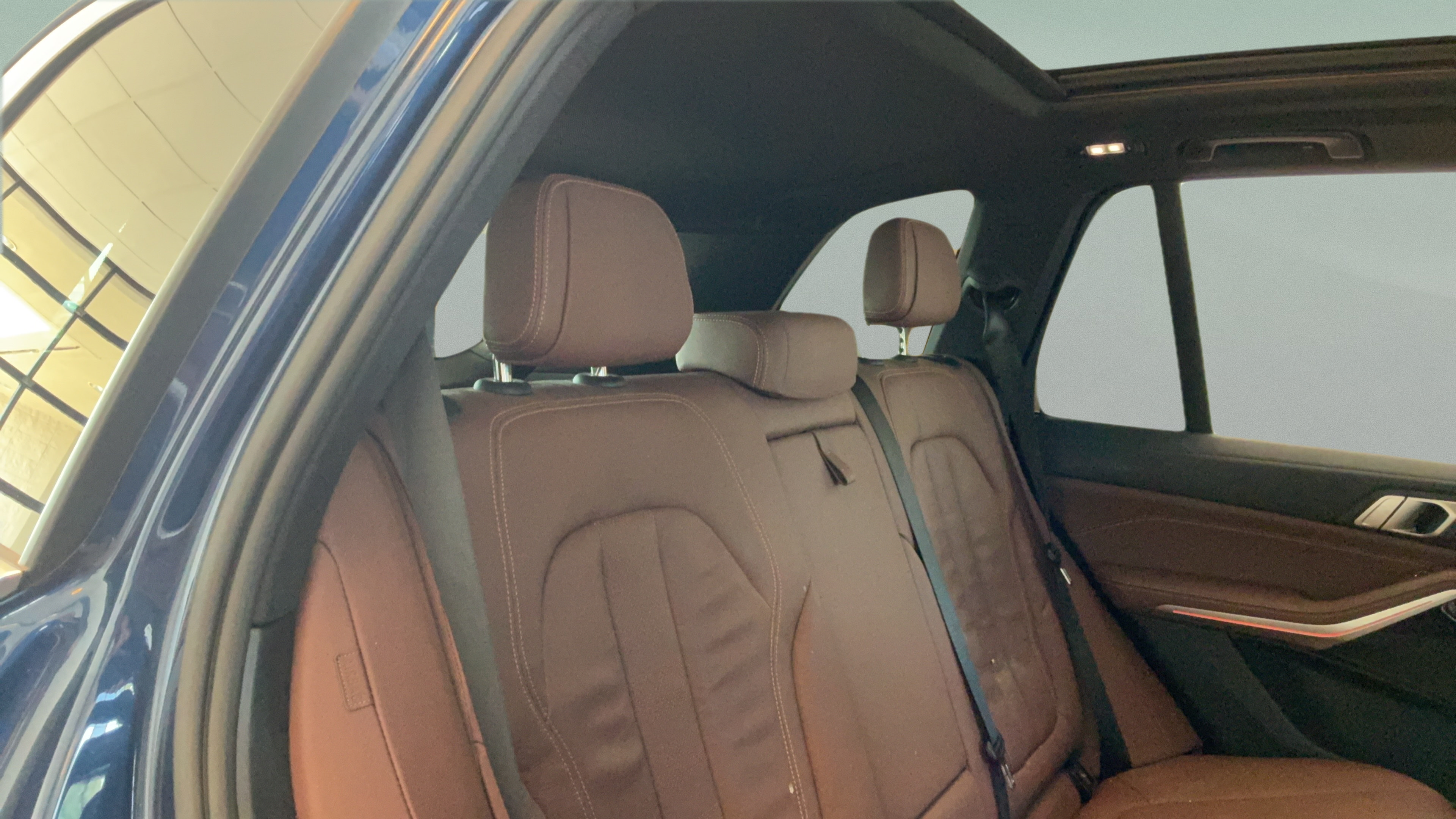 Used 2020 BMW X5 sDrive40i w/ Premium Package RWD image 32