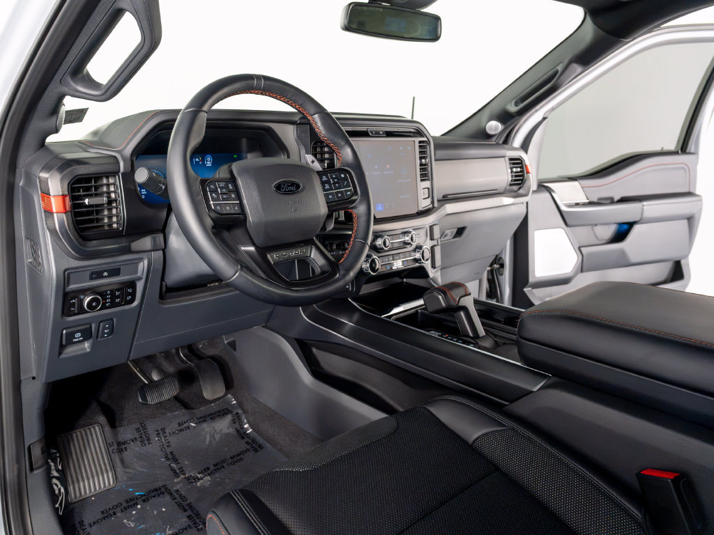 Used 2025 Ford F150 Raptor AWD/4WD image 4