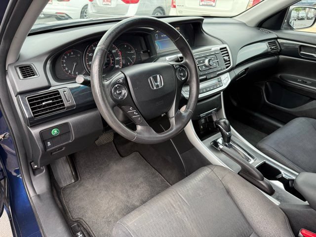 Used 2013 Honda Accord Sport image 7