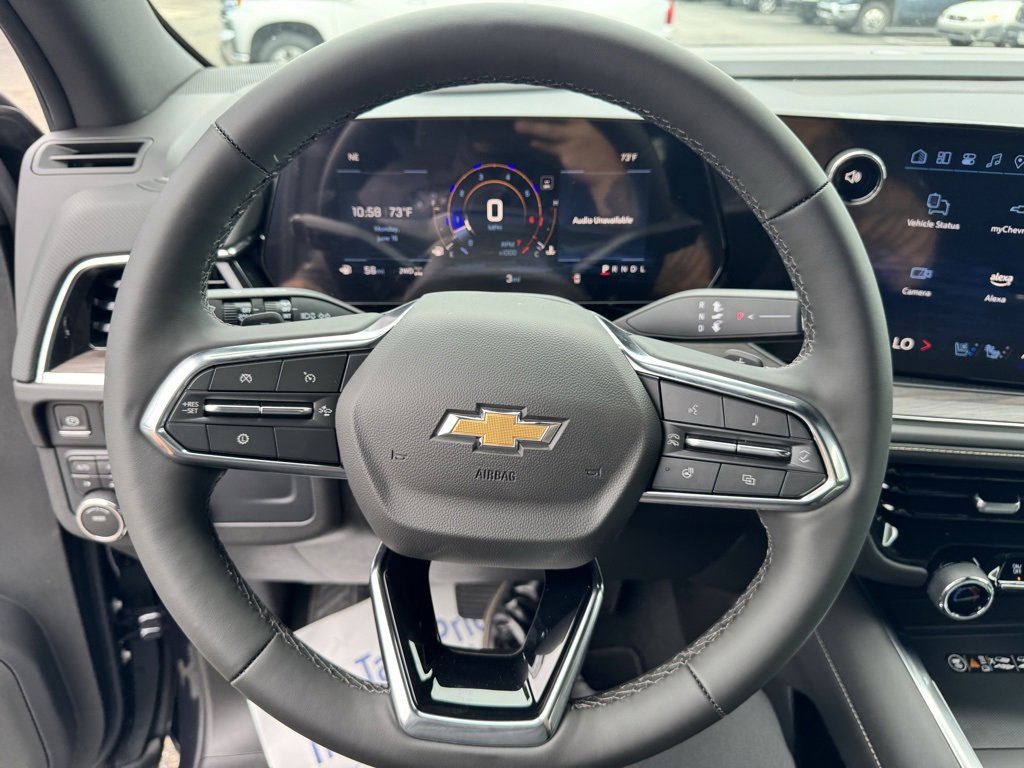 New 2025 Chevrolet Suburban Premier image 16