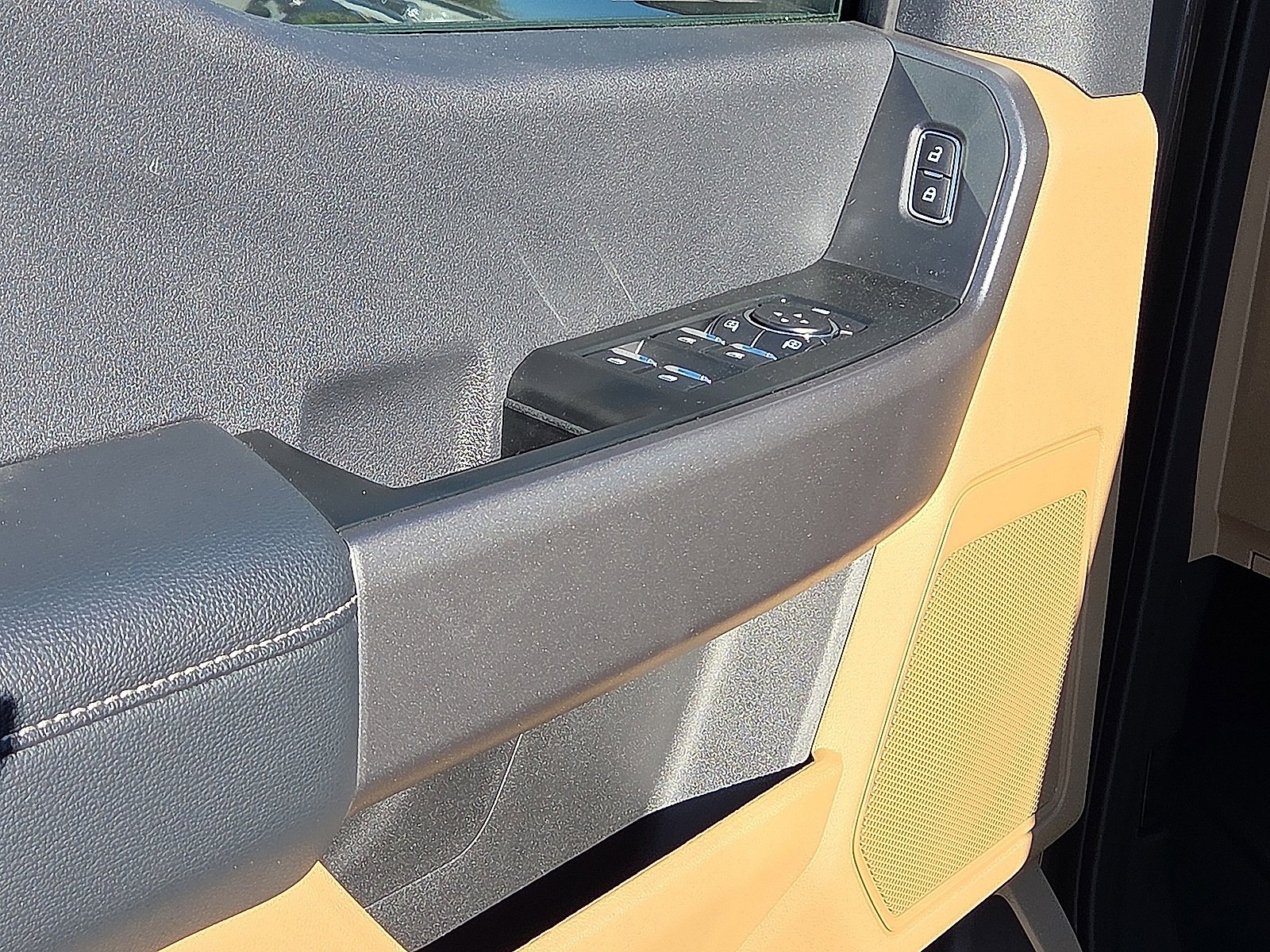 New 2026 Ford F250 XLT image 14