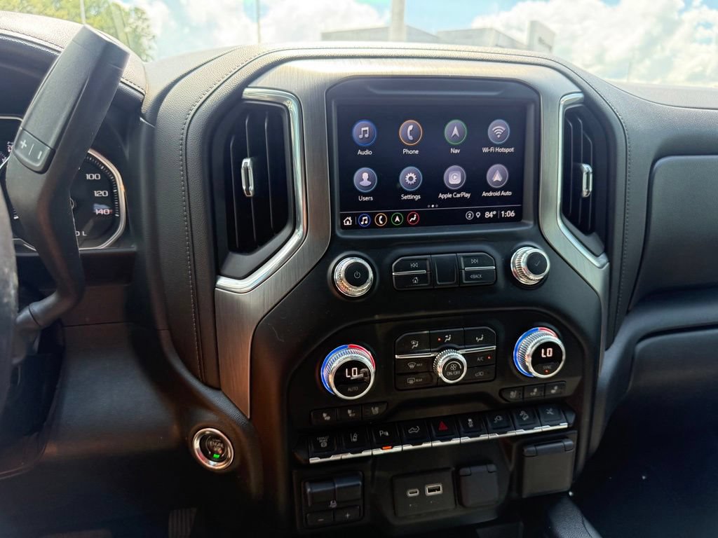 Used 2021 GMC Sierra 2500 Denali w/ Denali Black Diamond Edition AWD/4WD image 10