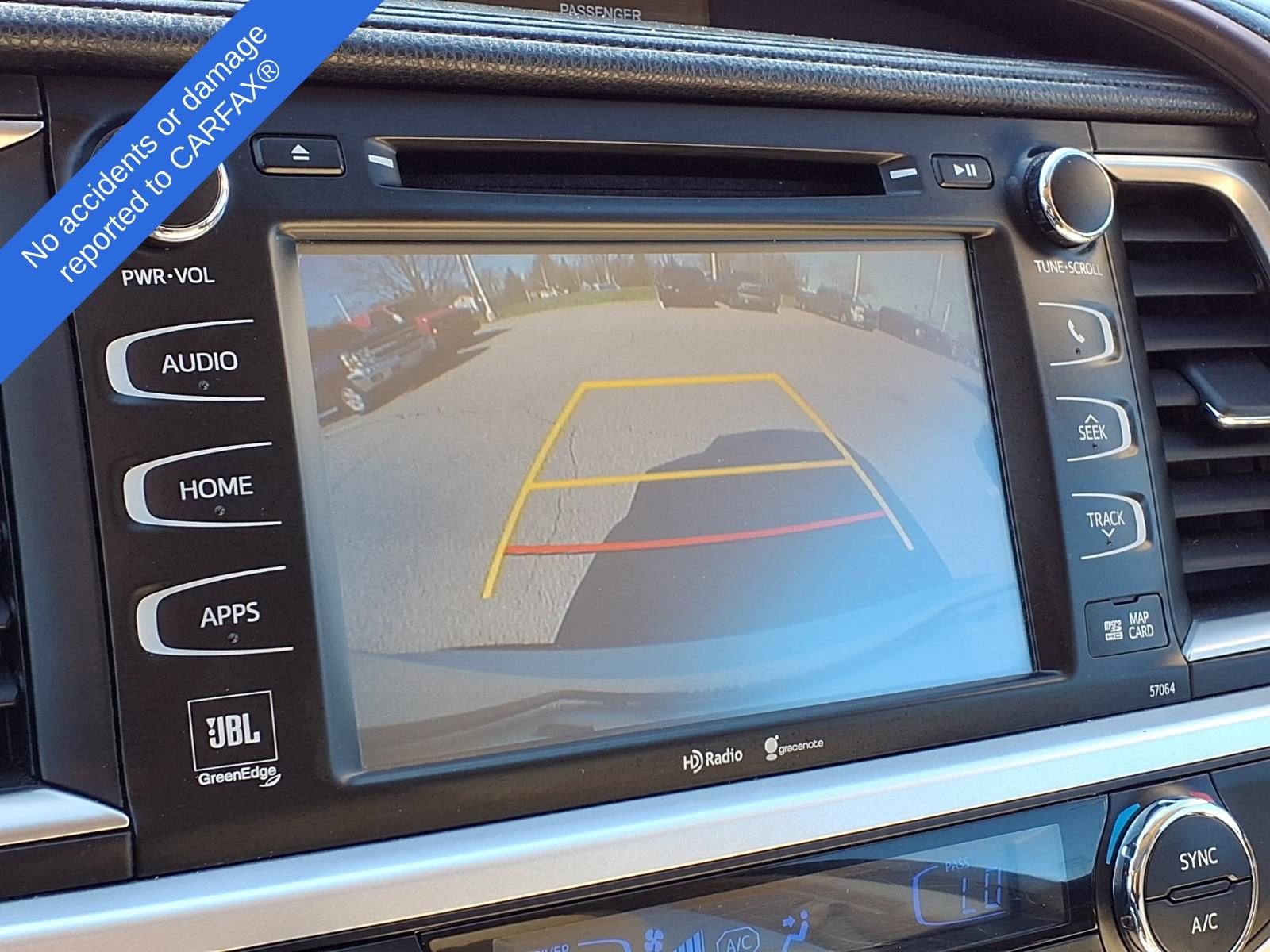 Used 2015 Toyota Highlander Limited AWD/4WD image 24
