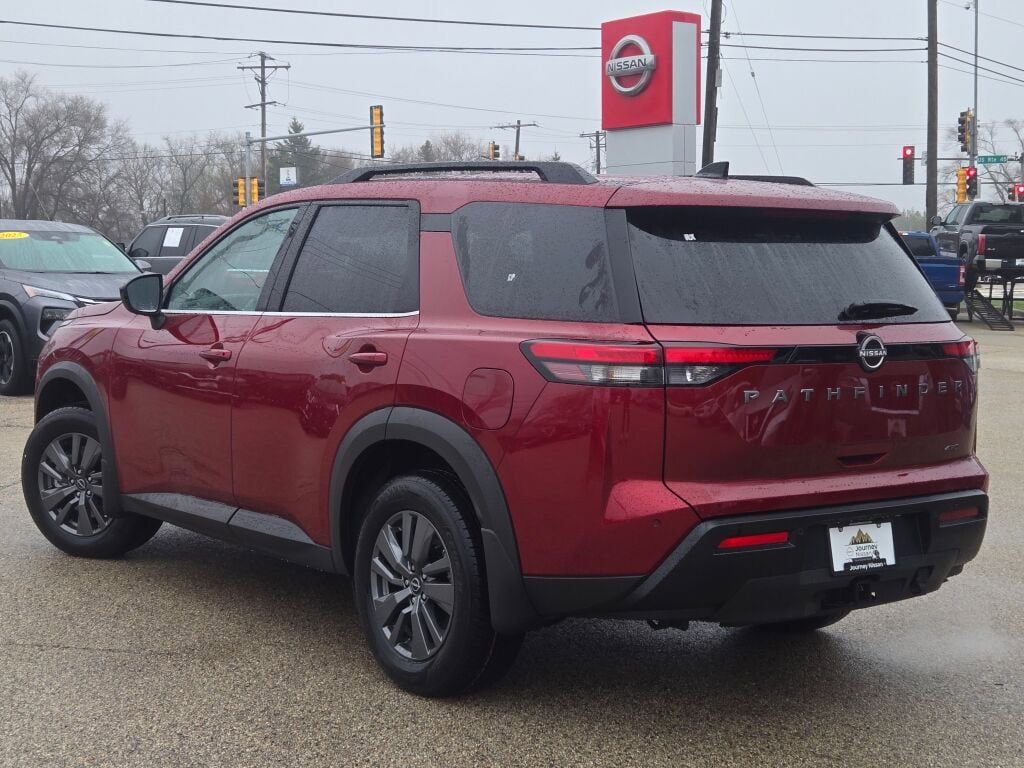 New 2026 Nissan Pathfinder SV w/ SV Premium Package image 14
