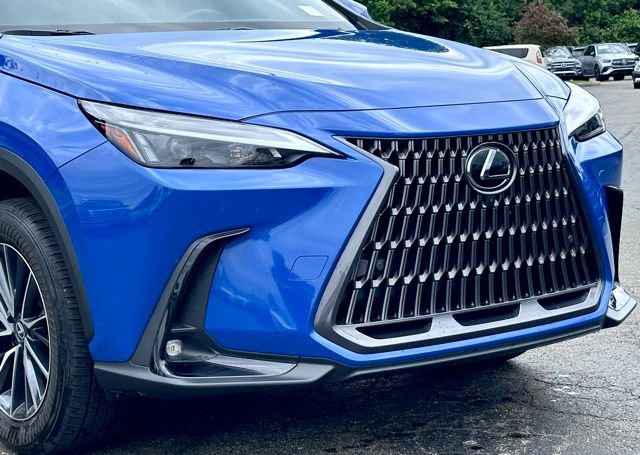 Used 2025 Lexus NX 350 AWD w/ Accessory Package (2T) image 2