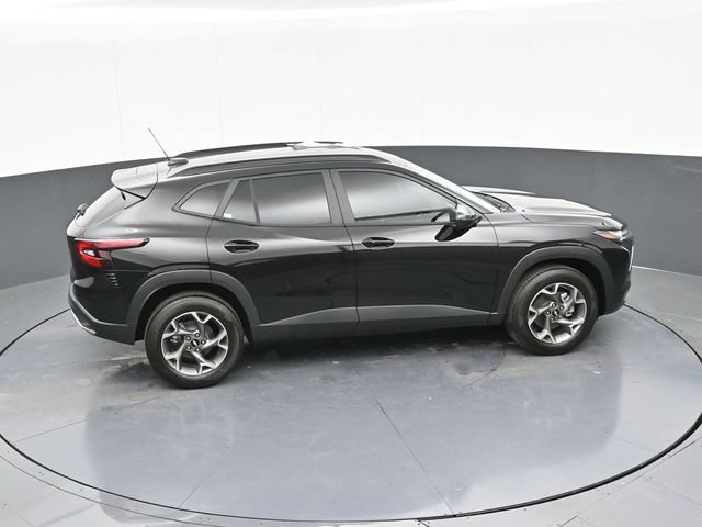 New 2026 Chevrolet Trax LT w/ LT Convenience Package FWD image 56