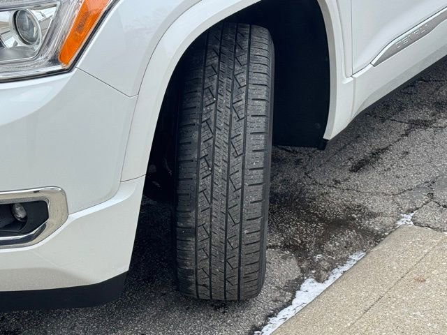 Used 2018 GMC Acadia Denali image 13