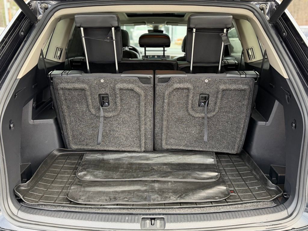 Used 2019 Volkswagen Atlas SEL R-Line image 5