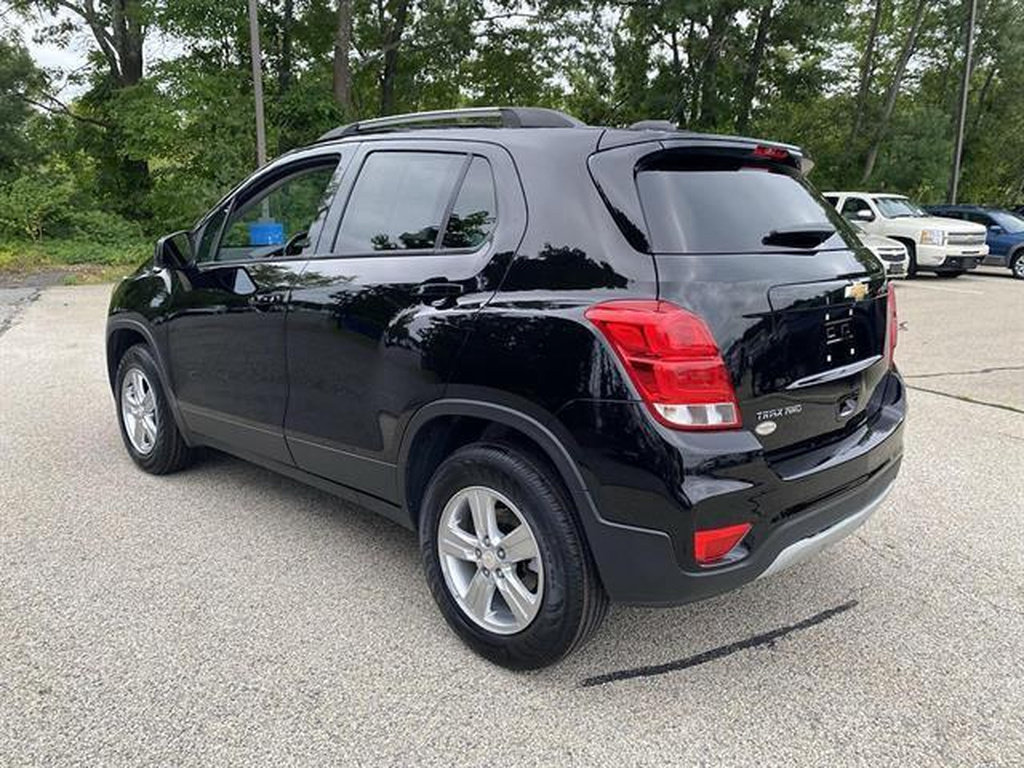 Certified 2022 Chevrolet Trax LT w/ LT Convenience Package AWD/4WD image 34