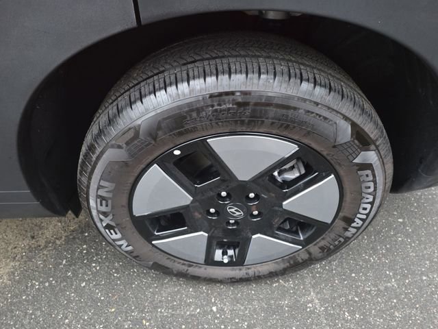 Certified 2025 Hyundai Santa Fe SEL image 44