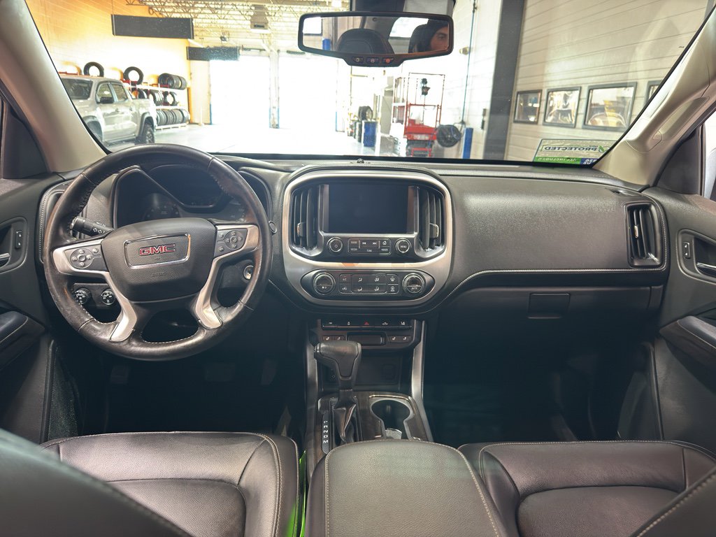 Used 2015 GMC Canyon SLT w/ Driver Alert Package image 14