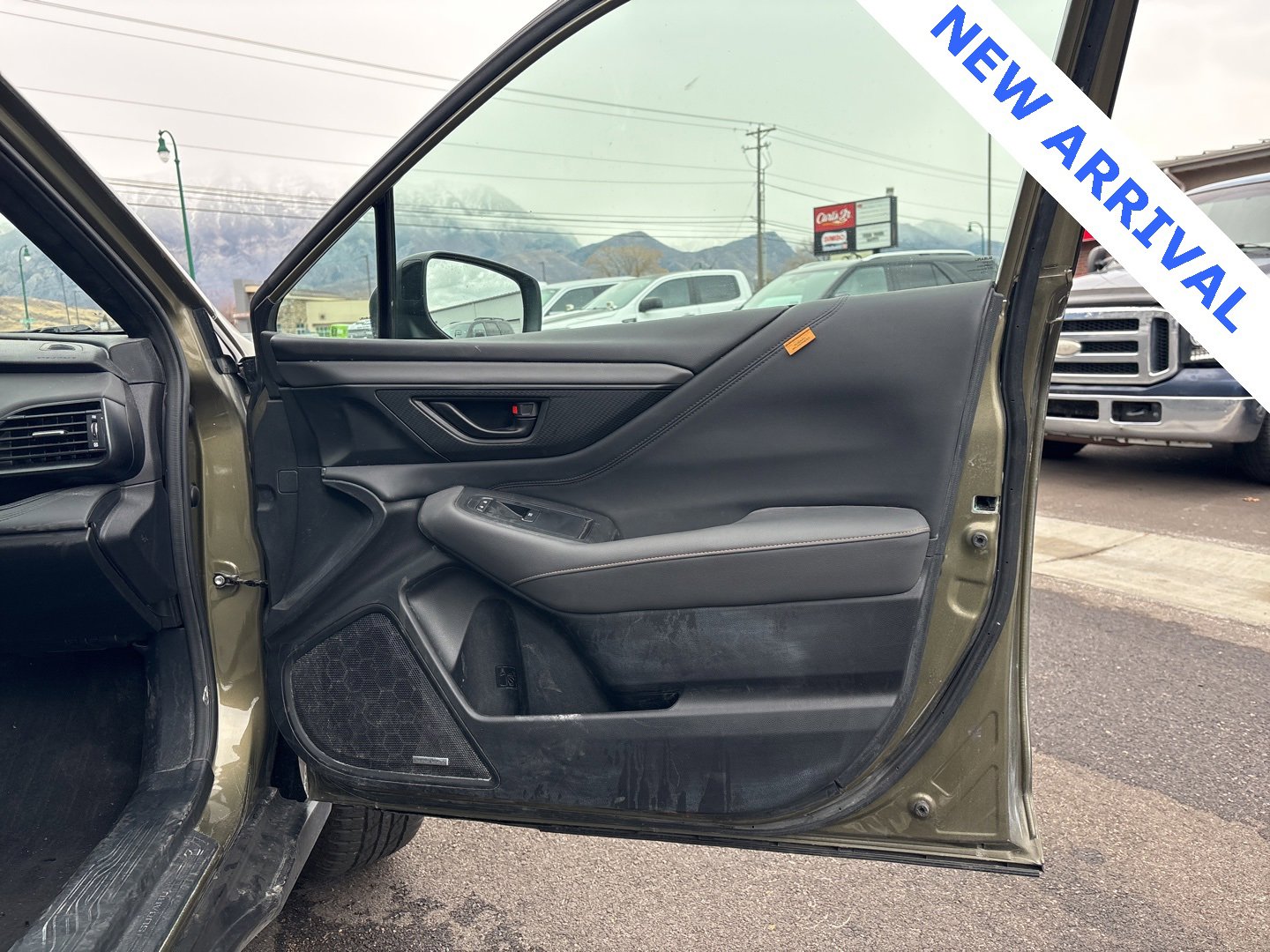 Used 2024 Subaru Outback Wilderness image 10