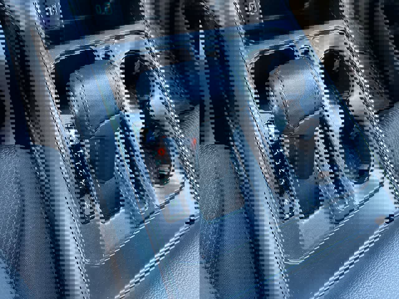 Used 2024 Ford F150 XLT w/ FX4 Off-Road Package image 16