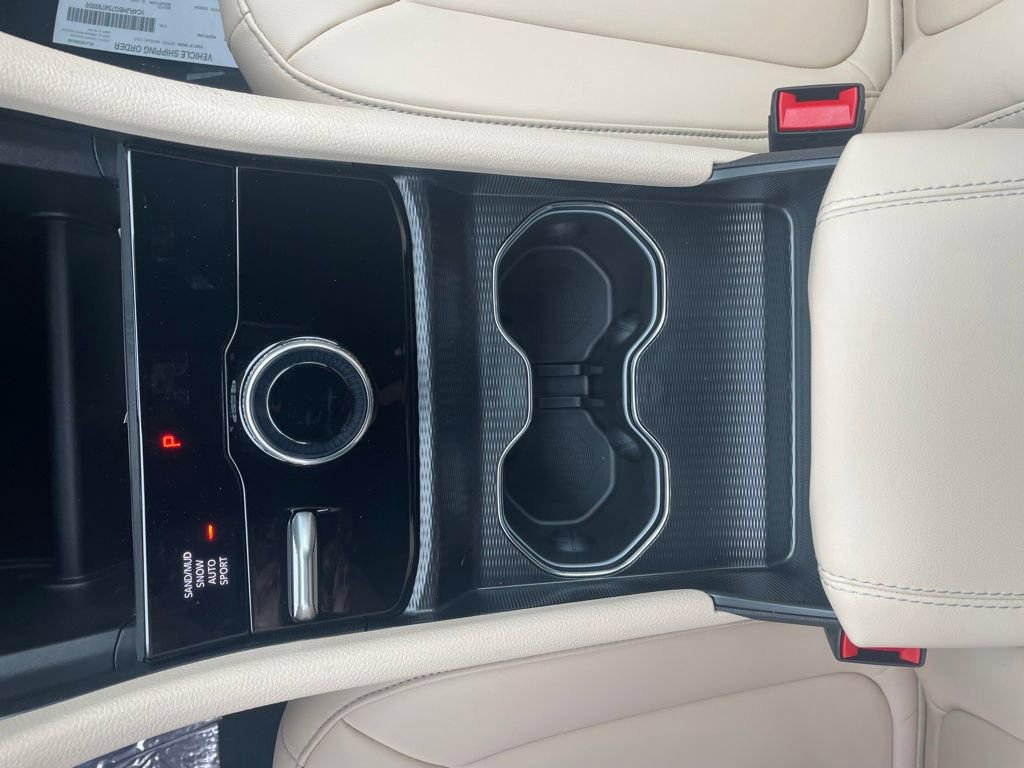 New 2025 Jeep Grand Cherokee Limited AWD/4WD image 17