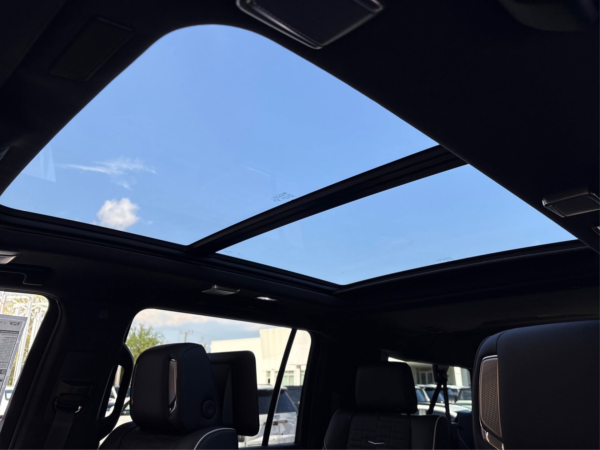 New 2026 Cadillac Escalade ESV Platinum Sport w/ LPO, ONYX Package image 35