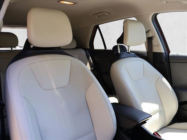 Used 2024 Kia Niro EX FWD image 30