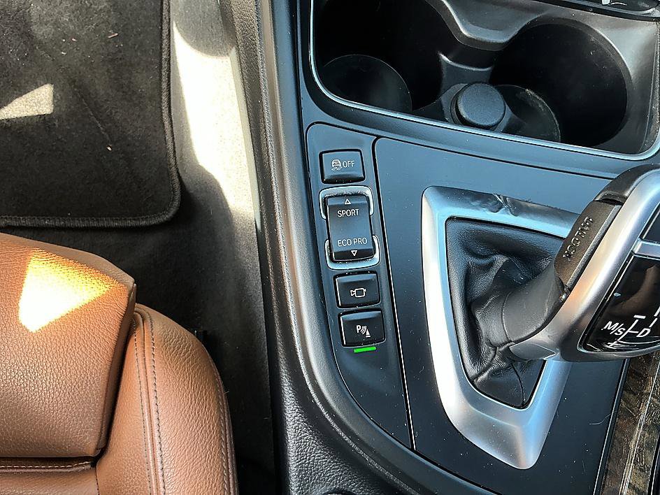 Used 2016 BMW 340i Sedan image 18