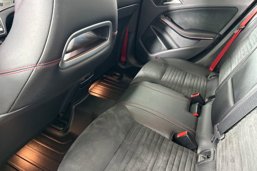 Used 2017 Mercedes-Benz CLA 45 AMG 4MATIC image 10