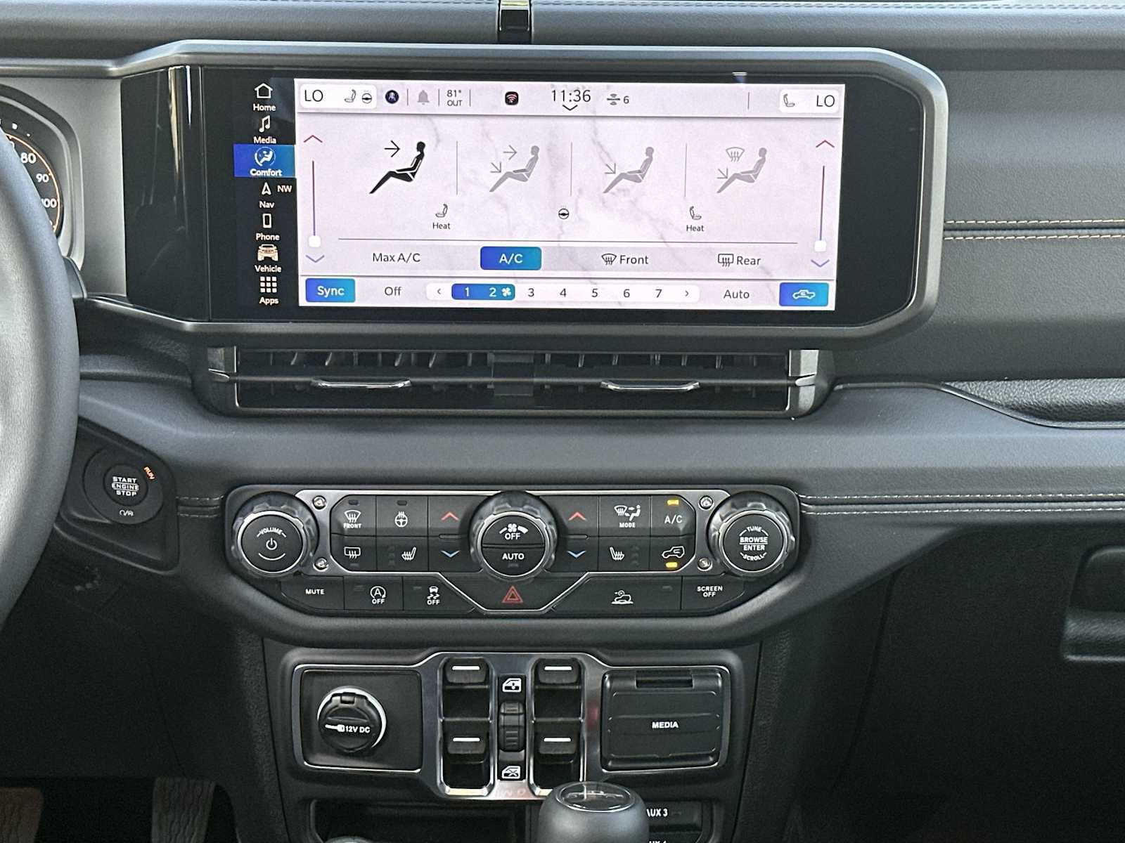 New 2025 Jeep Gladiator Sport image 16