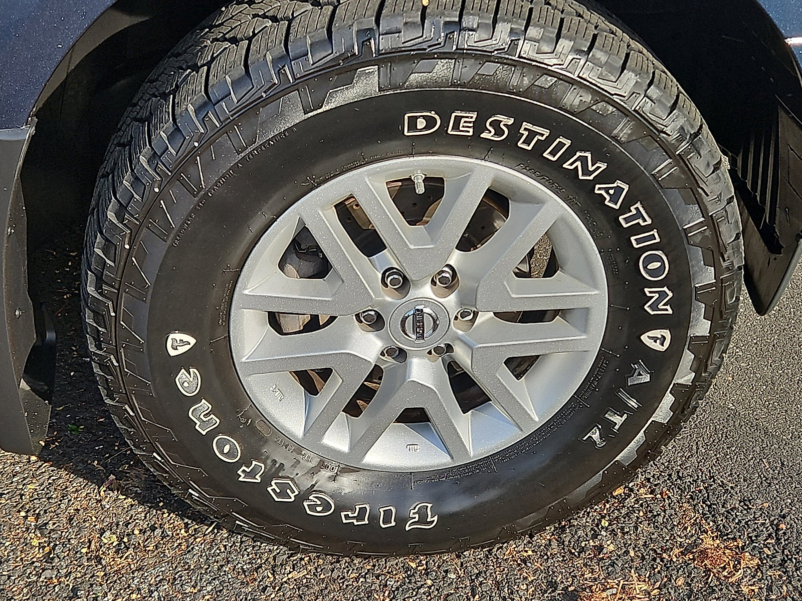 Certified 2017 Nissan Frontier SV w/ SV Value Truck Package AWD/4WD image 7