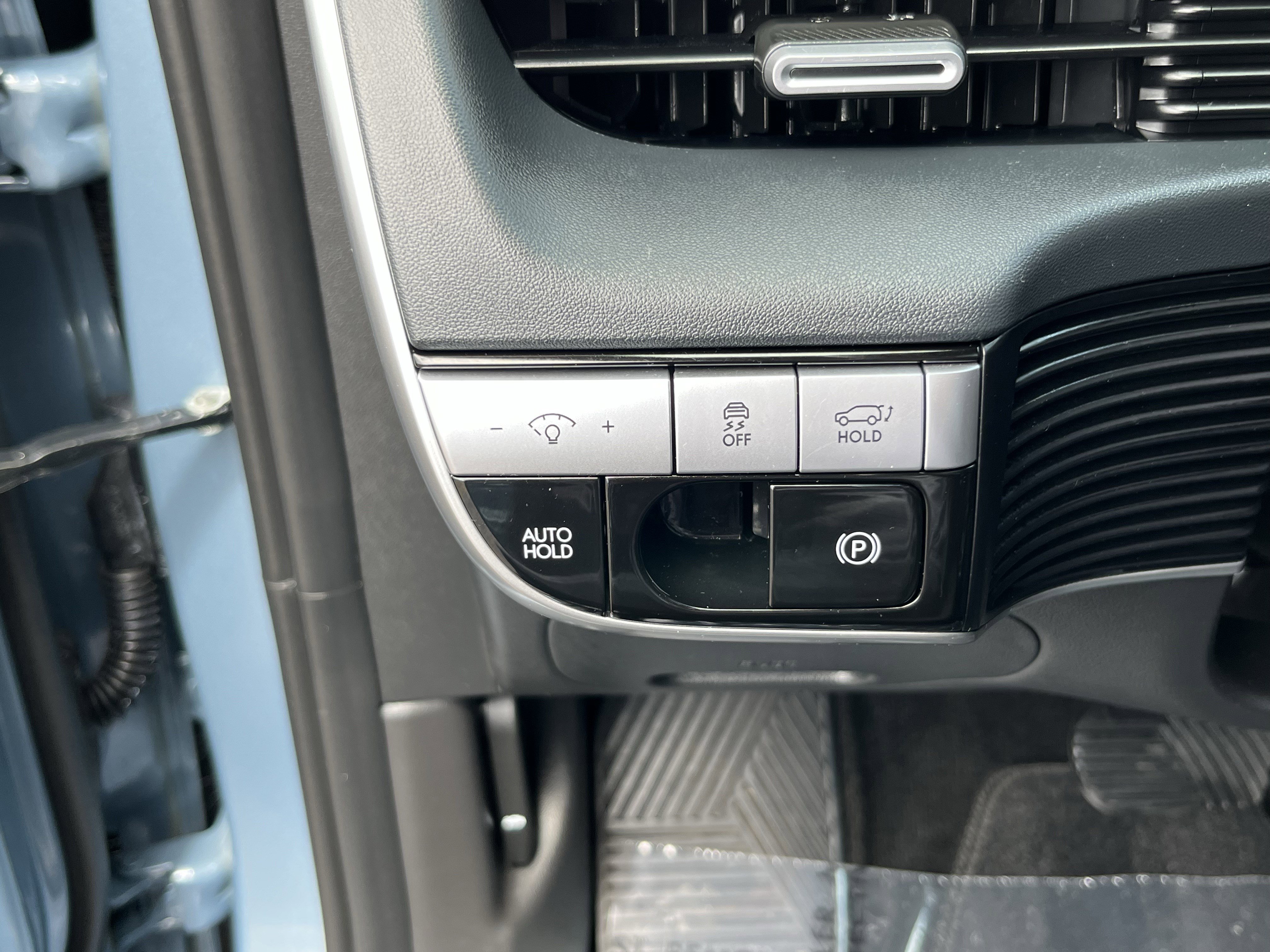 Certified 2024 Hyundai Ioniq 5 SEL RWD image 25