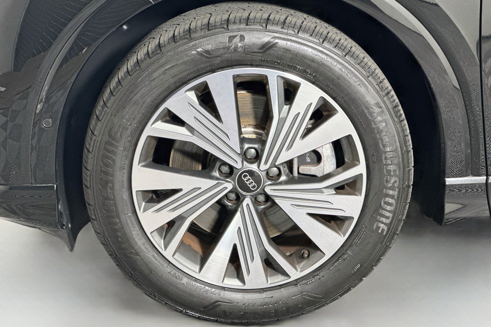 Used 2023 Audi Q4 e-tron Premium Plus w/ Premium Plus RWD image 11