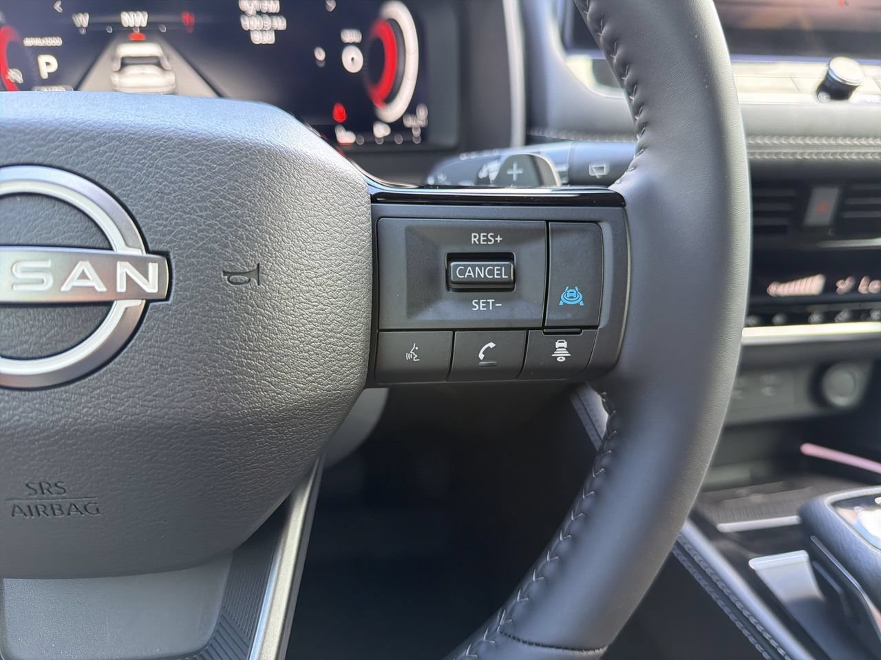 Used 2026 Nissan Rogue Platinum AWD/4WD image 30