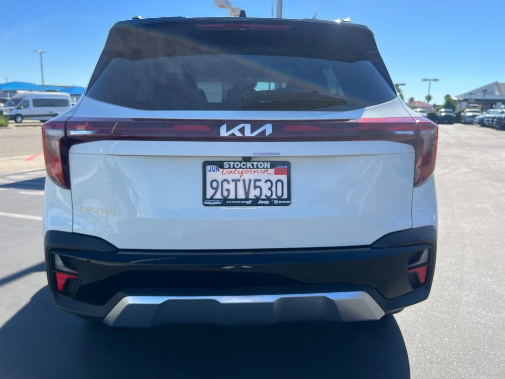 Used 2024 Kia Seltos S FWD image 19