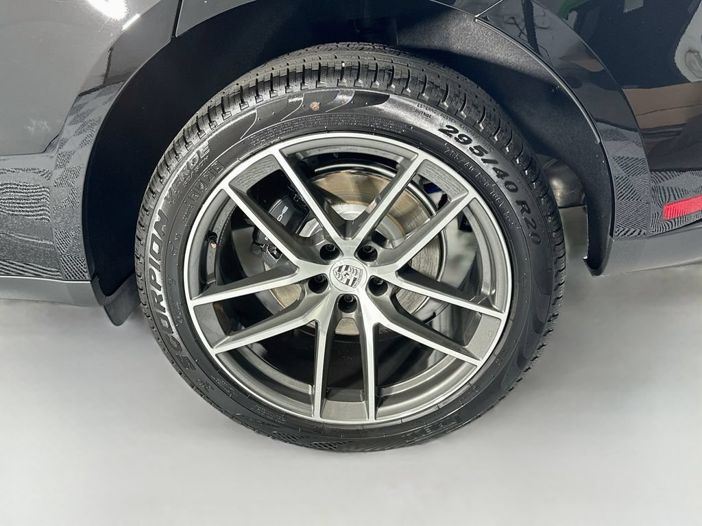 New 2026 Porsche Macan AWD/4WD image 33