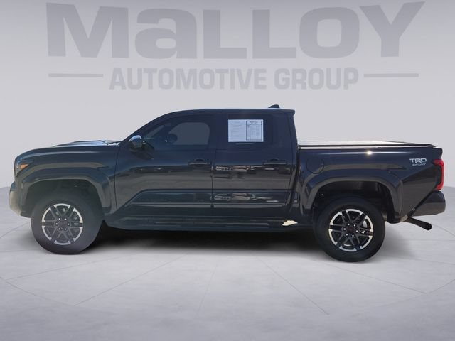 Used 2025 Toyota Tacoma TRD Sport AWD/4WD image 2