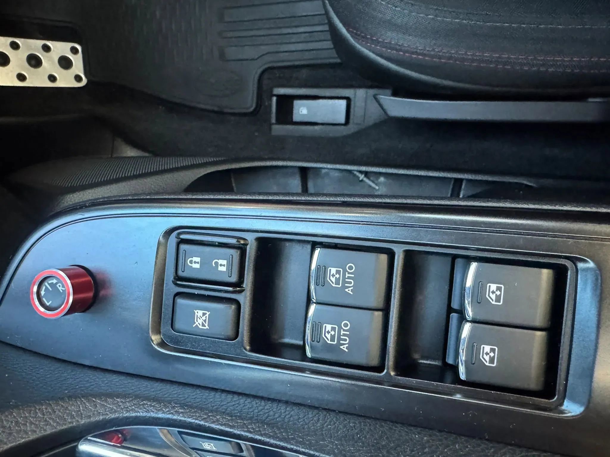 Used 2018 Subaru WRX AWD/4WD image 16