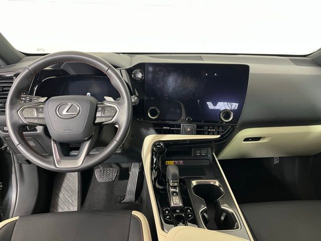 Used 2024 Lexus NX 250 AWD image 13