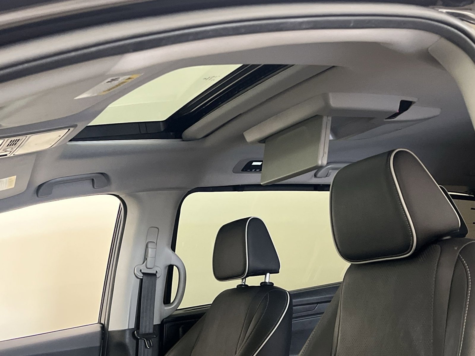 Used 2021 Honda Odyssey Elite image 23