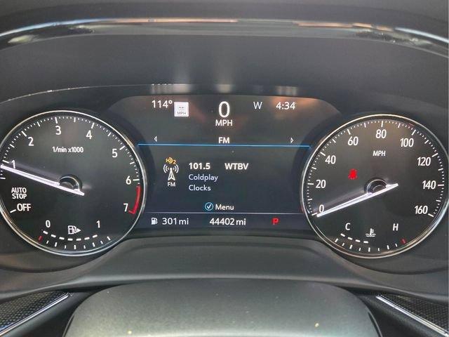 Certified 2022 Buick Envision Essence w/ Technology Package I FWD image 33
