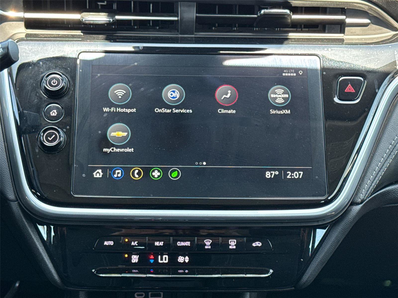 Used 2023 Chevrolet Bolt EUV LT w/ Driver Confidence Package FWD image 23