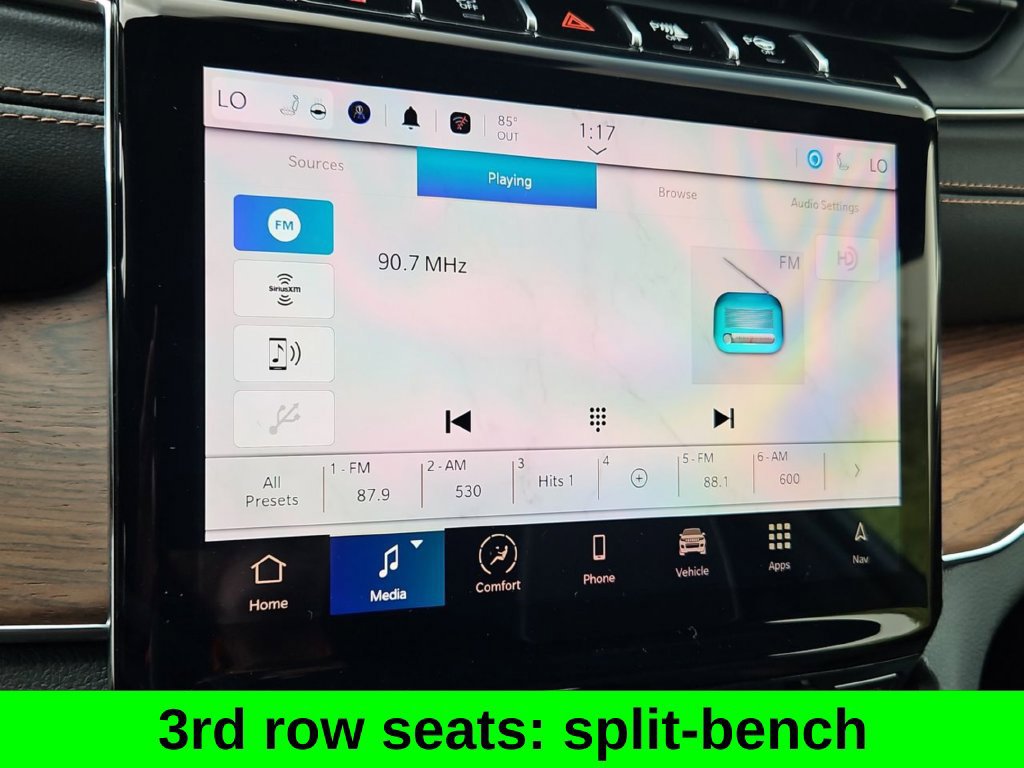 Used 2024 Jeep Grand Cherokee L Summit w/ Advanced Protech Group IV AWD/4WD image 19