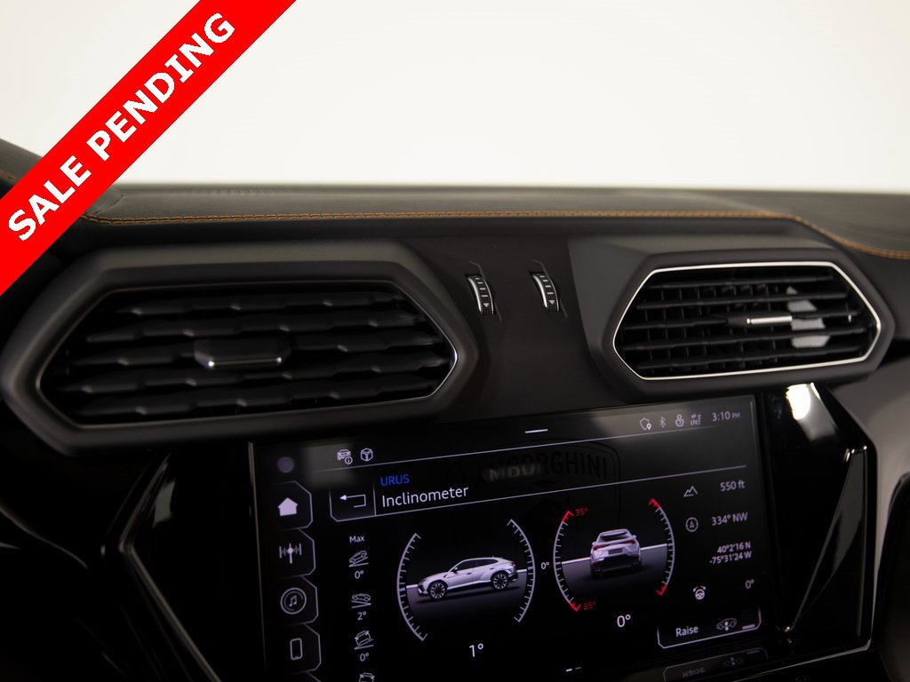 Used 2024 Lamborghini Urus S image 22