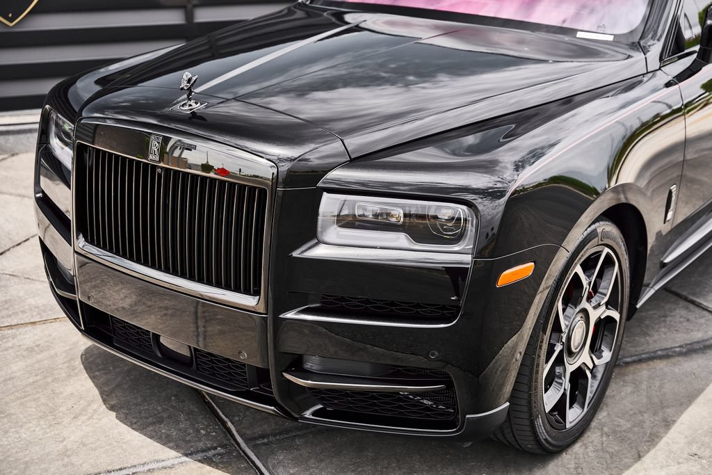 Used 2024 Rolls-Royce Cullinan Black Badge w/ Driver's Package AWD/4WD image 7
