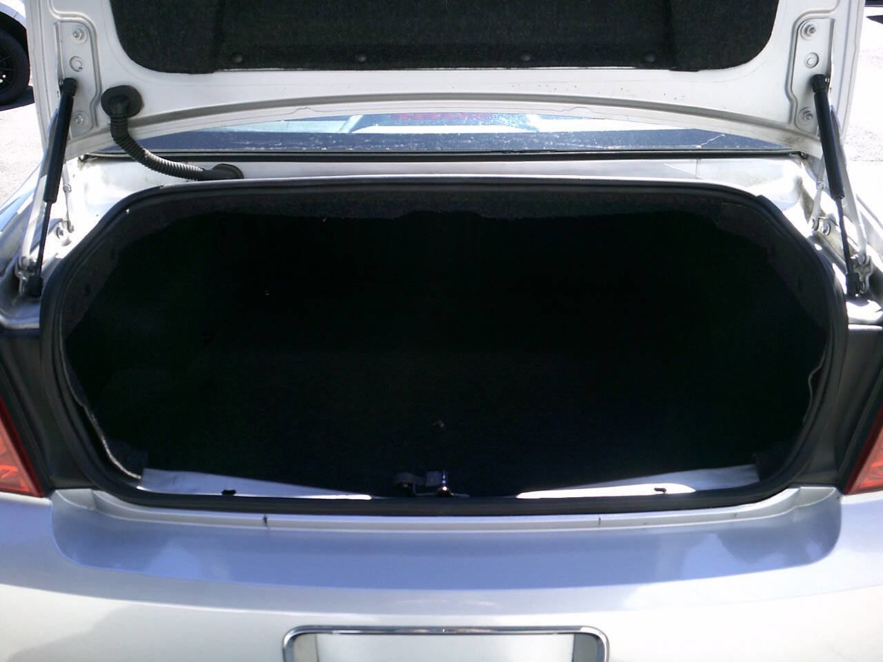 Used 2011 Chevrolet Malibu LTZ FWD image 21
