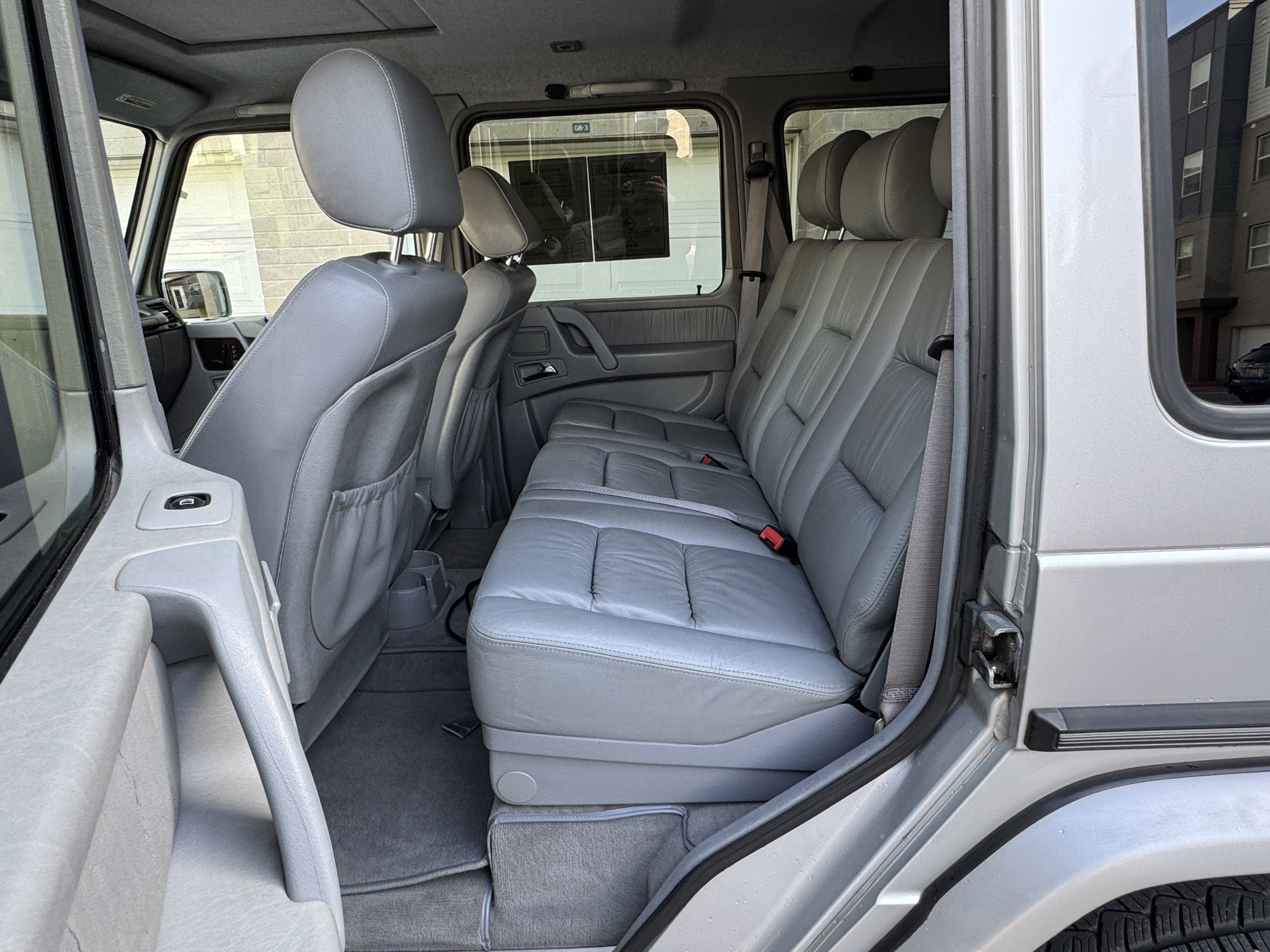 Used 2002 Mercedes-Benz G 500 image 30