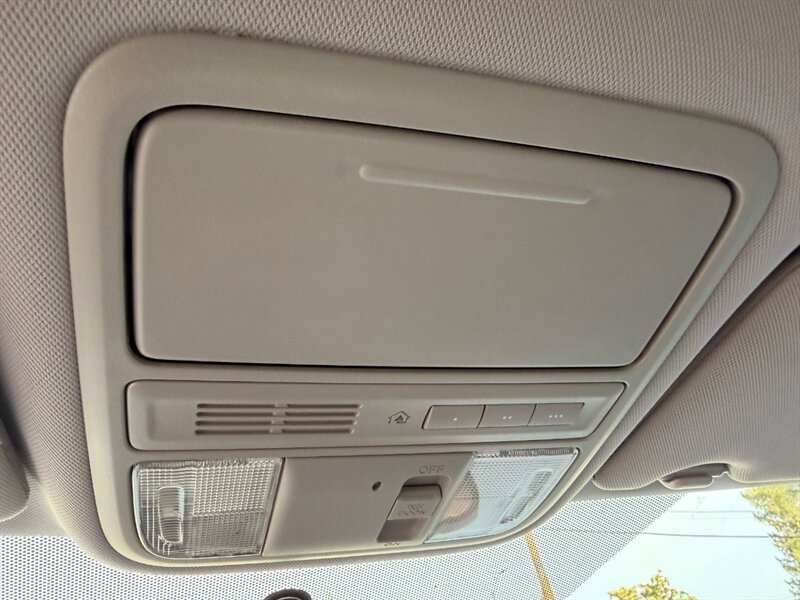 Used 2011 Honda Odyssey EX image 56