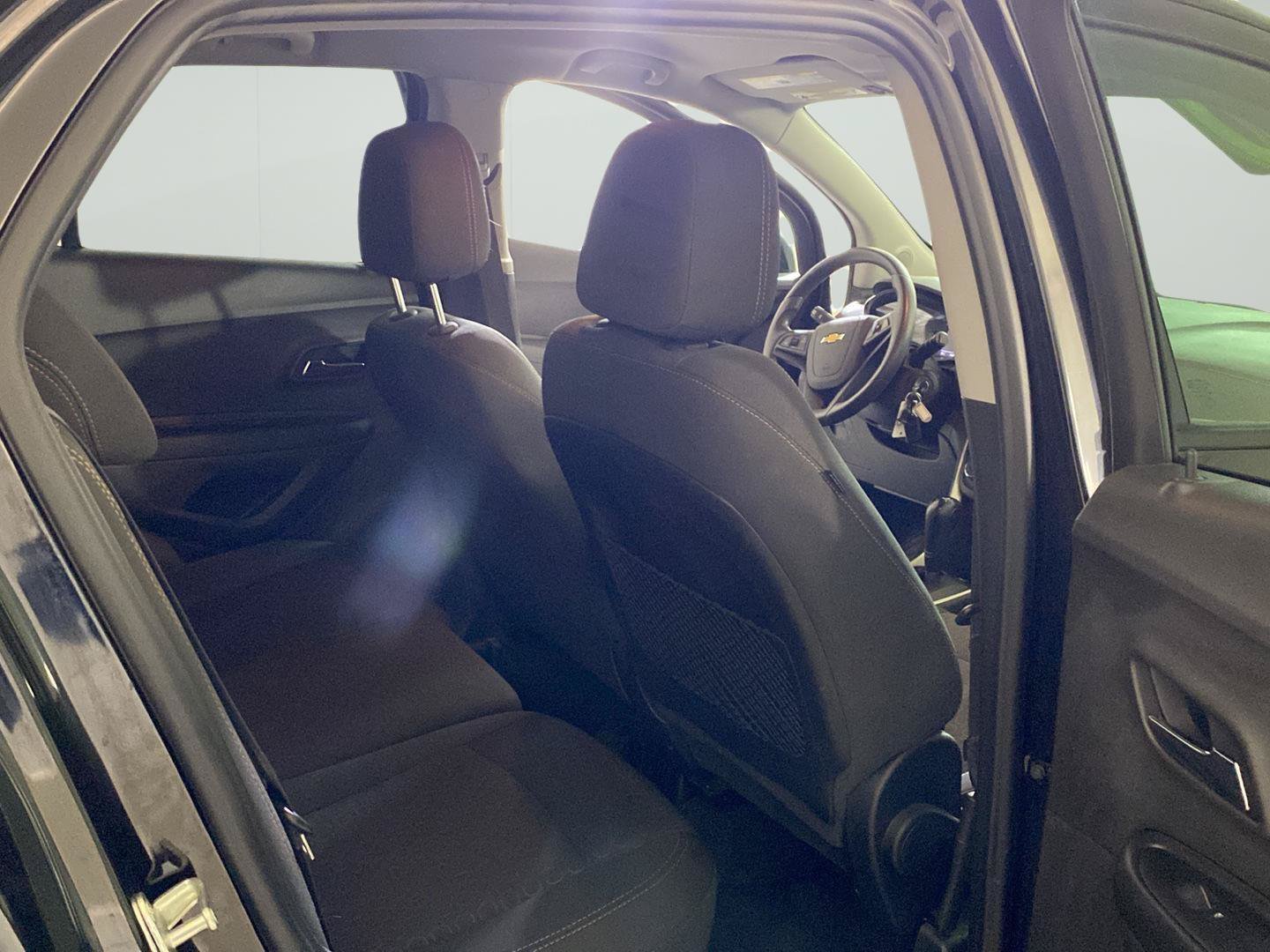 Certified 2020 Chevrolet Trax LS w/ Tint and Cruise Package FWD image 18