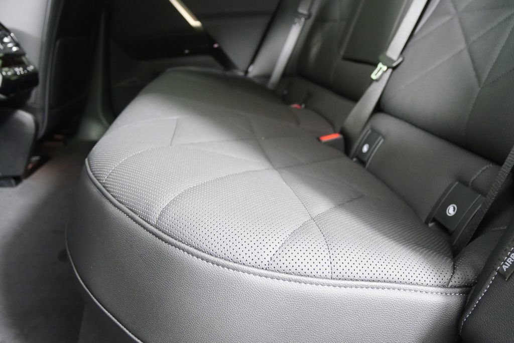 New 2026 BMW iX xDrive45 image 15