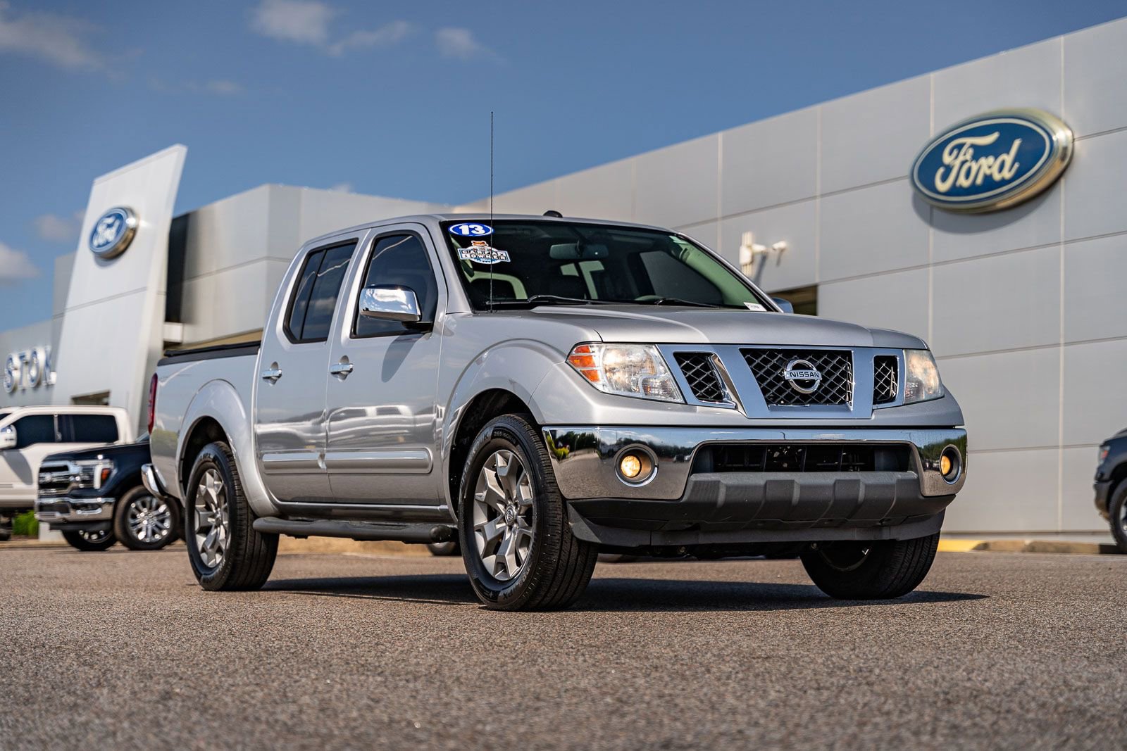 Used 2019 Nissan Frontier SL